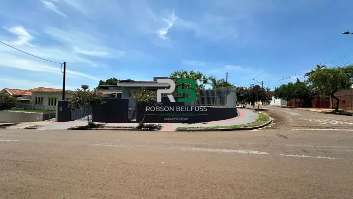 Casa Térrea à Venda no Bairro Nova