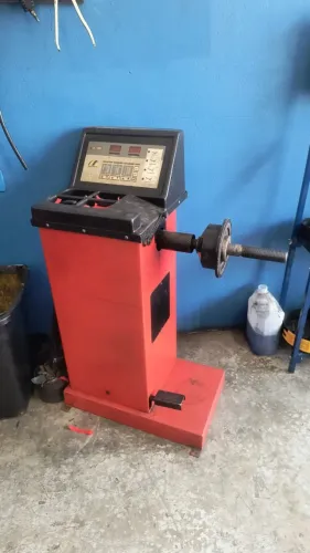 Balanceadora de Pneus