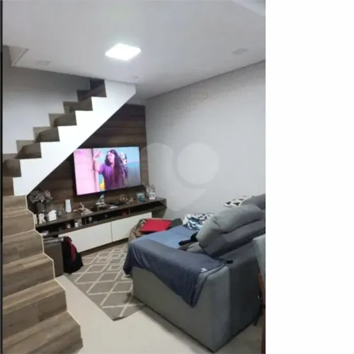 Sobrado à venda com 4 quartos em Sítio Morro Grande, São Paulo