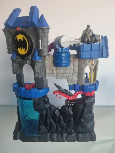 Castelo do Batman Imaginext