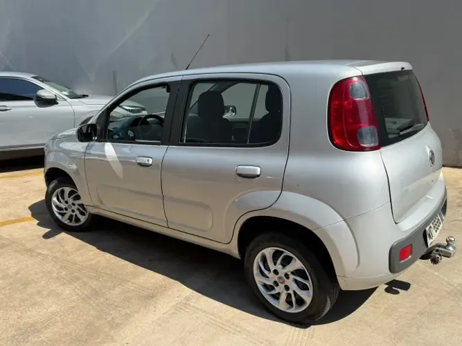 Fiat Uno Vivace/rua 1.0 EVO Fire Flex 8V 5P 2016