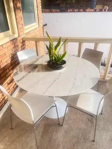Mesa de Jantar Redonda