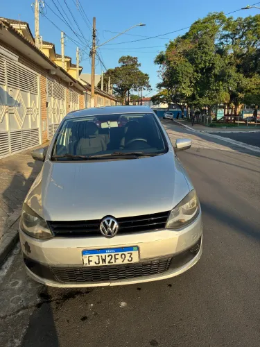 Volkswagen Fox 1.0 MI Total Flex 8V 5P 2013
