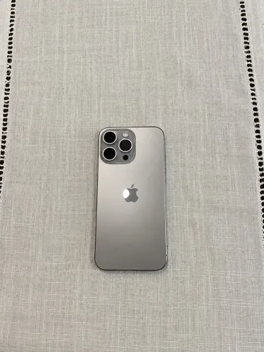 iPhone 15 Pro Max 256GB Titânio Natural - Impecável