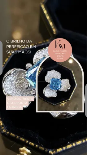 Anel de Prata 3 Pétalas em Cristal e Topázio