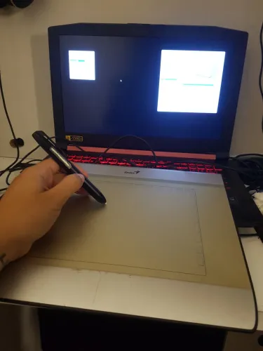 Mesa digitalizadora mousepen i608 (funciona perfeito)