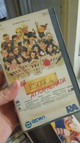 VHS uma escola atrapalhada 