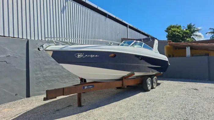 Lancha 27 pés - Futura