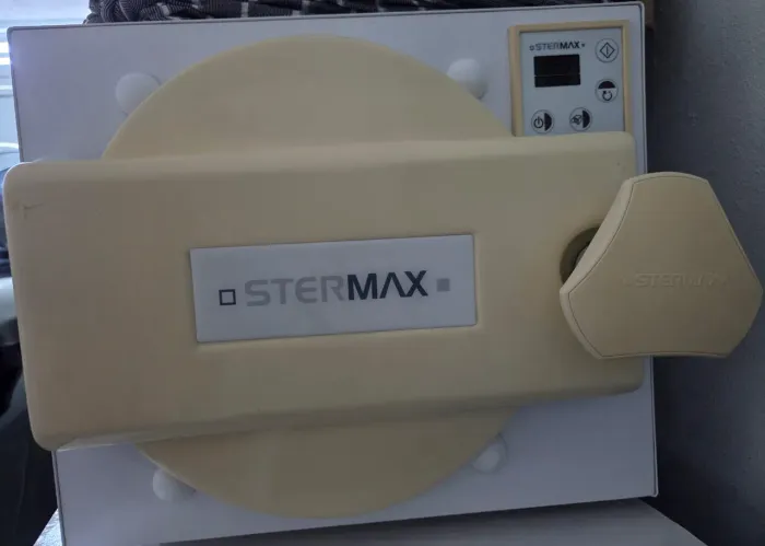 Autoclave Stermax 21L 127v pouco usada