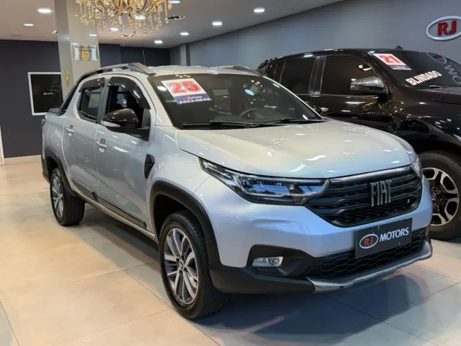 Fiat Strada Volcano 1.3 Flex 8V CD 2025