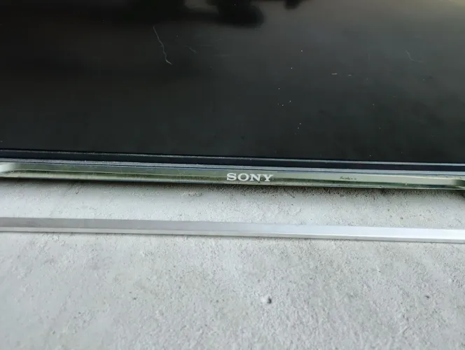TV PARA RETIRADA DE PEÇAS