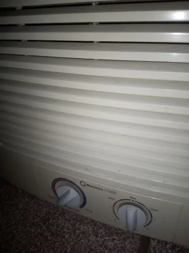 Ar condicionado de janela