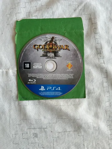 GOD OF WAR 3 PS4
