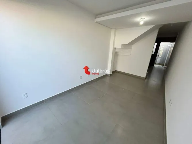 Casa Geminada para aluguel, 2 quartos, 2 suítes, 1 vaga, Santa Mônica - Belo Horizonte/MG