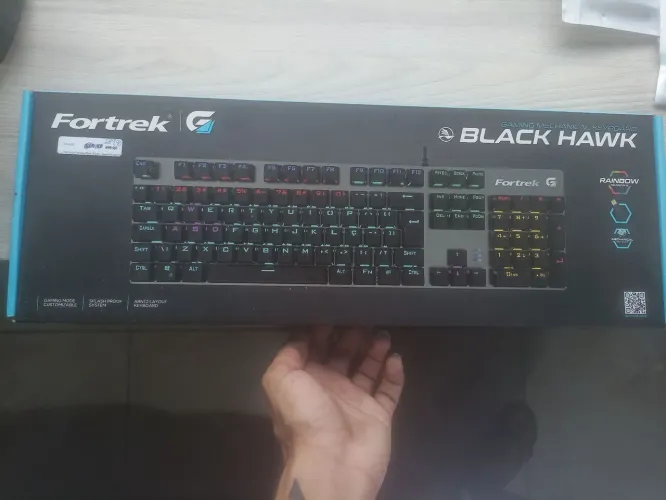 Teclado Gamer Mecânico Fortrk Blackhawk RGB