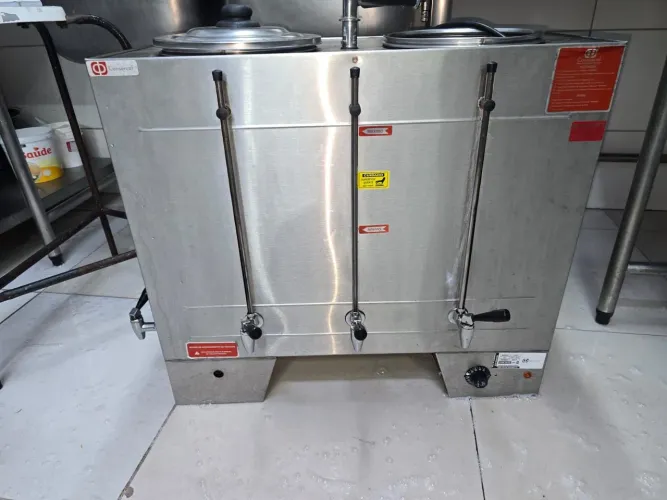 Cafeteria 40 LTS dois taques