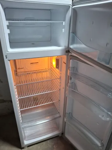 Geladeira Duplex 220v