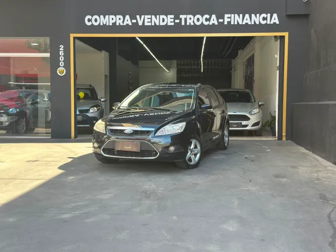Ford Focus 2.0 16v/se/se Plus Flex 5P Aut. 2011