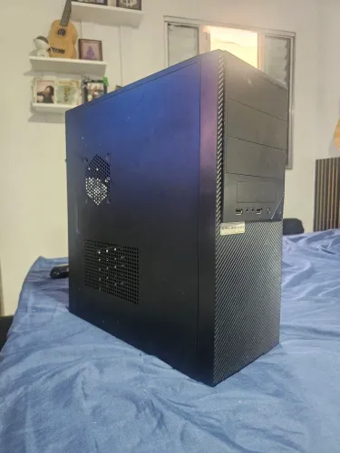 Gabinete CPU Completo (Com Defeito na Memória/Vídeo - Para Peças ou Conserto)