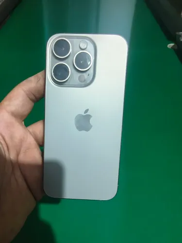 iPhone 15 pro 256gb intacto pego ps5 c/ volta