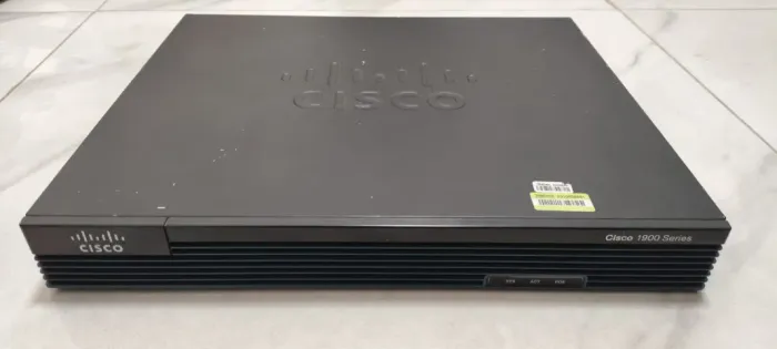 Roteador Cisco 1905 Series ISR + Placa Serial HWIC-1T (Ideal p/ Provedor ou Laboratório CC