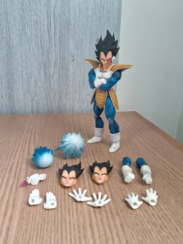 Dragon Ball Z Vegeta 1.0 SHF Figuarts