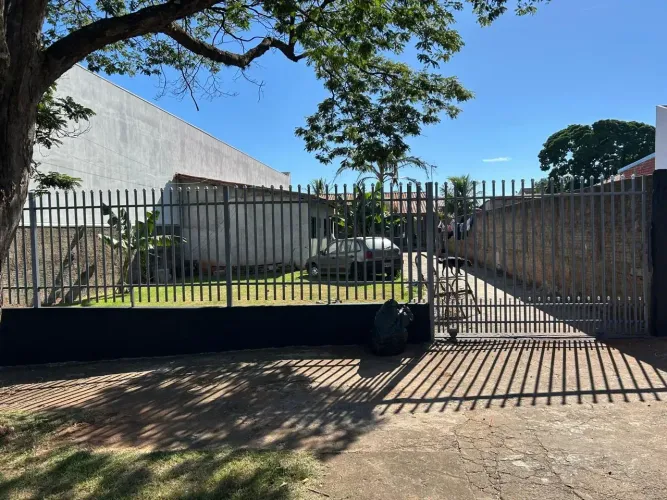 Imóvel para venda com 100 metros quadrados com 3 quartos em Jardim São Francisco - Maringá