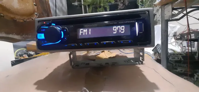 CD KENWOOD KDC 2058U COM BLUETOOTH VIA AUX
