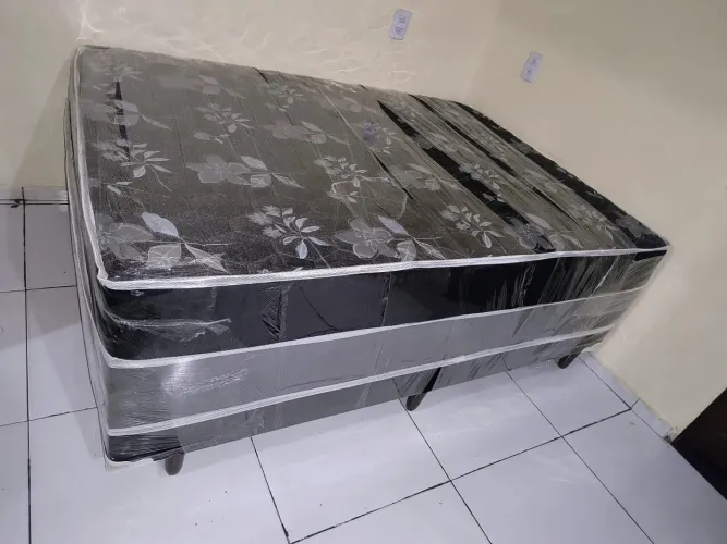 Cama Casal De Mola 
