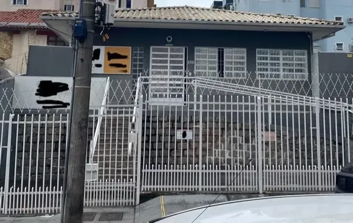 Casa comercial