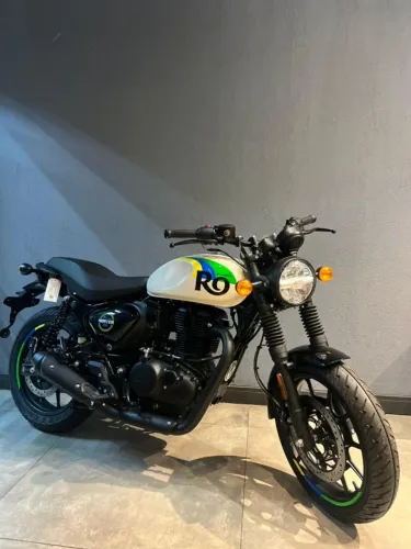 ROYAL ENFIELD HUNTER 350 BRAZIL WHITE 2027