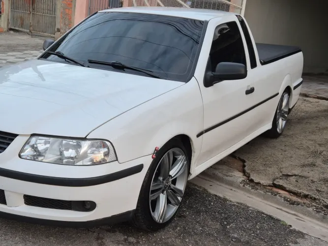 Volkswagen Saveiro 1.6 MI/ 1.6 MI Total Flex 8V (álcool) 2002