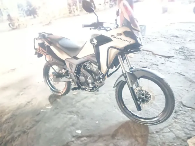 OPORTUNIDADE IMEDIATA: Honda Sahara 300 Adventure ABS