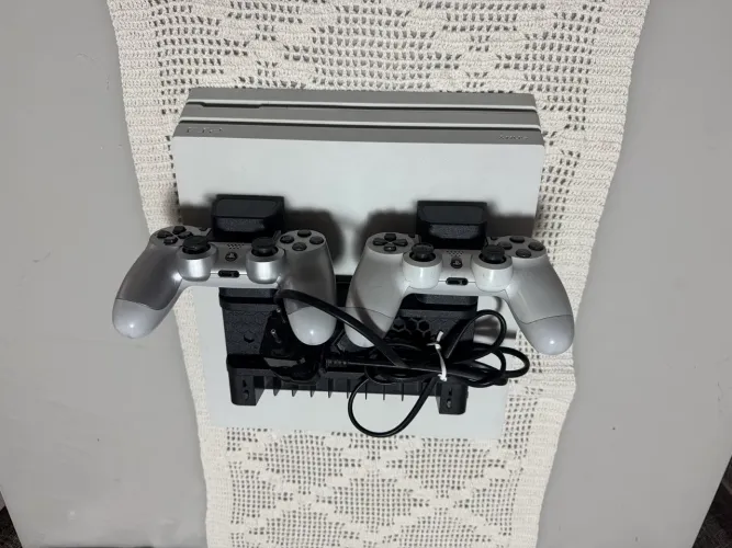 PS4 mídia física, bom estado retirada no local dinheiro ou pix
