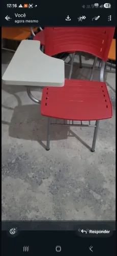 Cadeira escolar com braço 