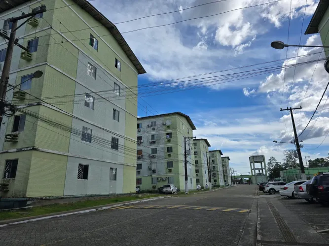 Vendo apartamento no condomínio Porto Esmeralda