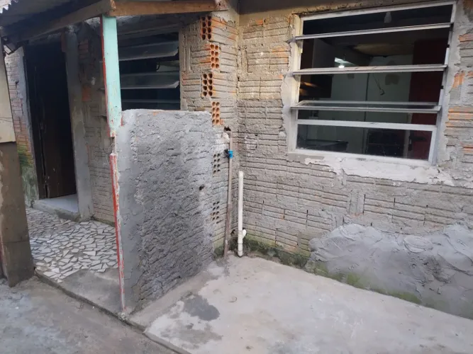 Tenho  casas  para alugar 