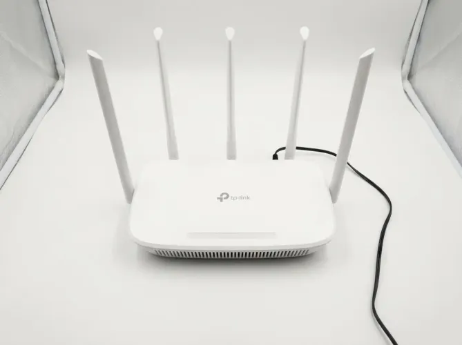 Roteador Wi-Fi TP-Link Archer C60 AC1350 Dual Band (5 Antenas) - Ótimo Estado