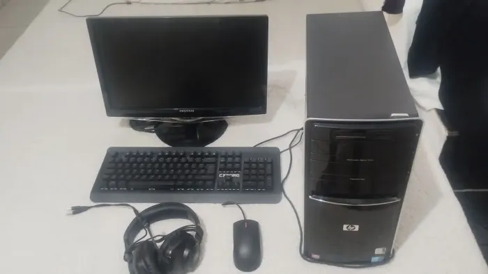 Pc gamer , roda diversos jogos da atualidade .