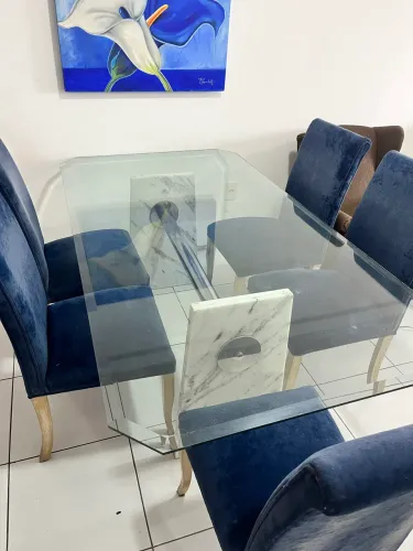 Mesa de vidro 6 cadeiras