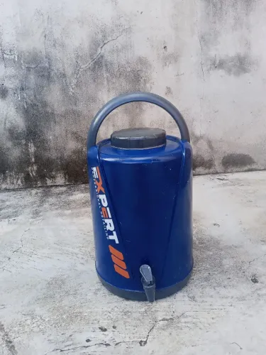 Cooler garrafão de água