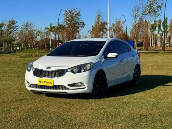 Kia Motors Cerato SX 2.0 16V Flex AUT 2015