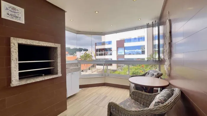 Apartamento à Venda em Canasvieiras | 3 Dormitórios | 80 Metros da Praia