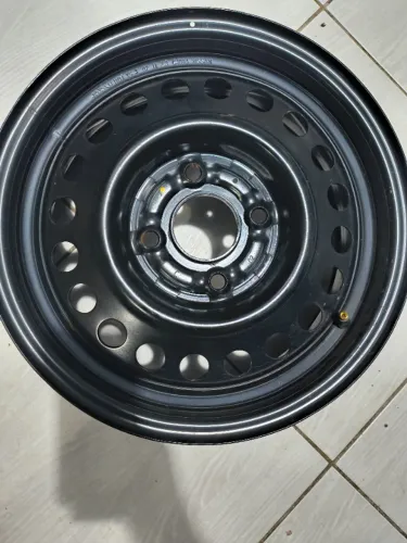 Roda Aro 15 Nissan Tiida