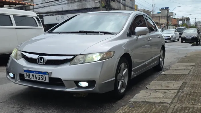 Honda Civic Sedan LXS 1.8/1.8 Flex 16V Aut. 4P 2008