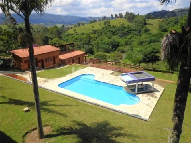 Hotel/Pousada à venda com 850 m² em Centro, Itapeva