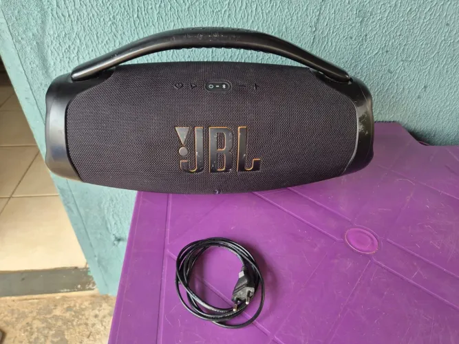JBL BOOMBOX 3 WI-FI DE 200W RMS BEM CONSERVADA COM NOTA FISCAL,,CABO,,,