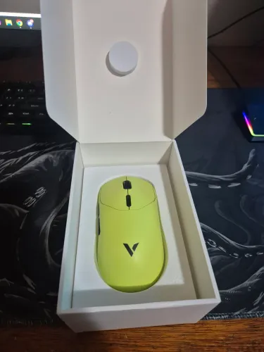 Rapoo VT2 Max Amarelo + Base de carregamento