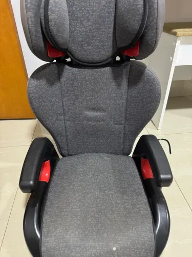 Assento de elevação com encosto