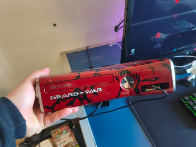 Xbox 360 edição especial gears of war